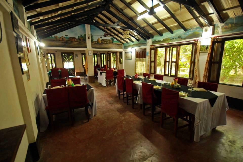 Chitwan Gaida Lodge Sauraha Exteriér fotografie